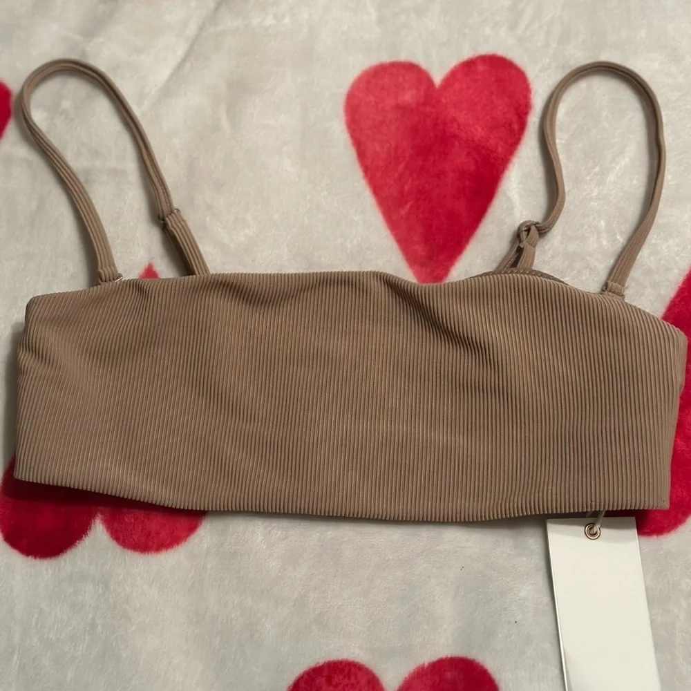 New Good American Women's Rib Bandeau Better Band Bikini Top in Latte